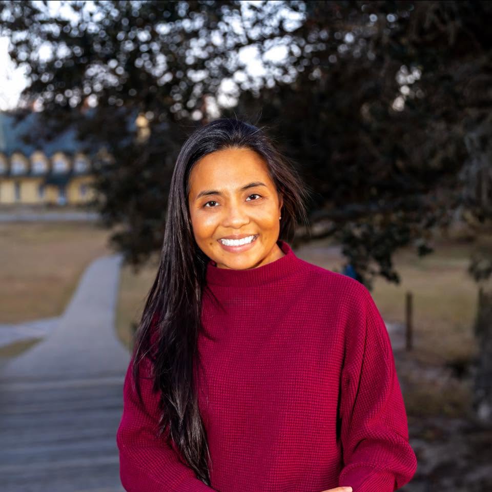 May Muuse, Anna Maria Island real estate advisor