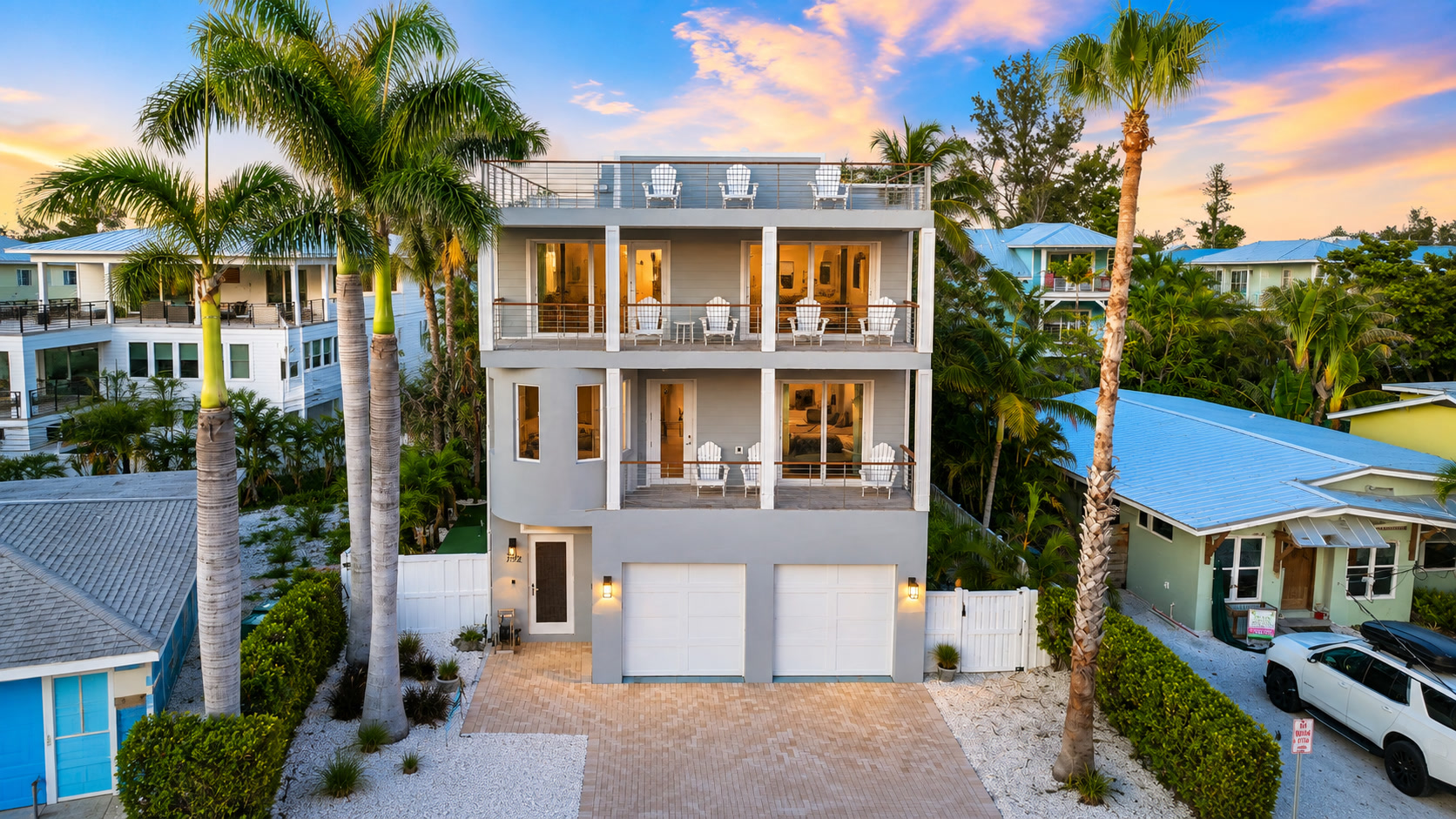 Shore to Please on North Shore Drive